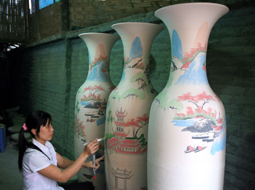 Uniqueness of Kim Lan pottery village
